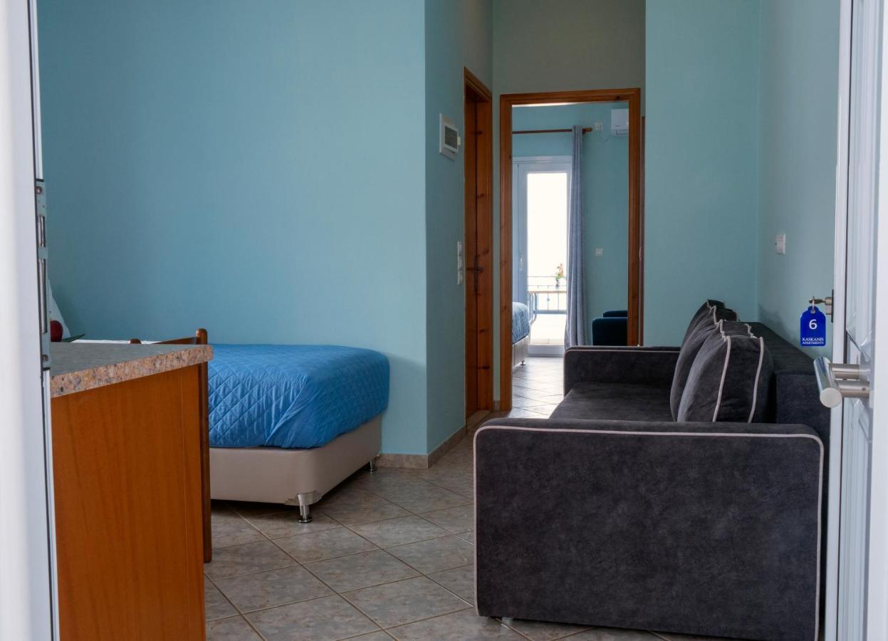 Kaskanis Apartments Vrachos Bagian luar foto